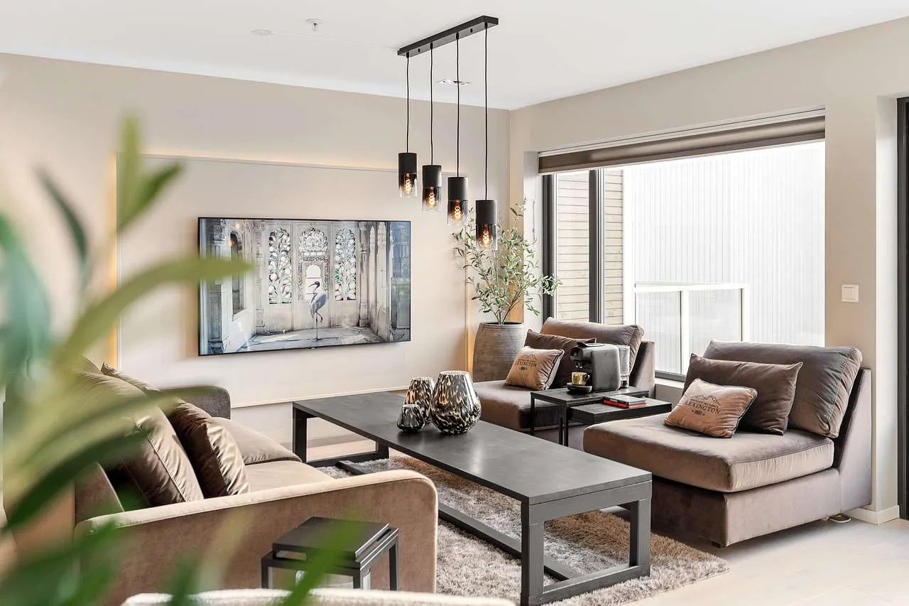 Home Window Repair: Expert Tips & Safe Fixes